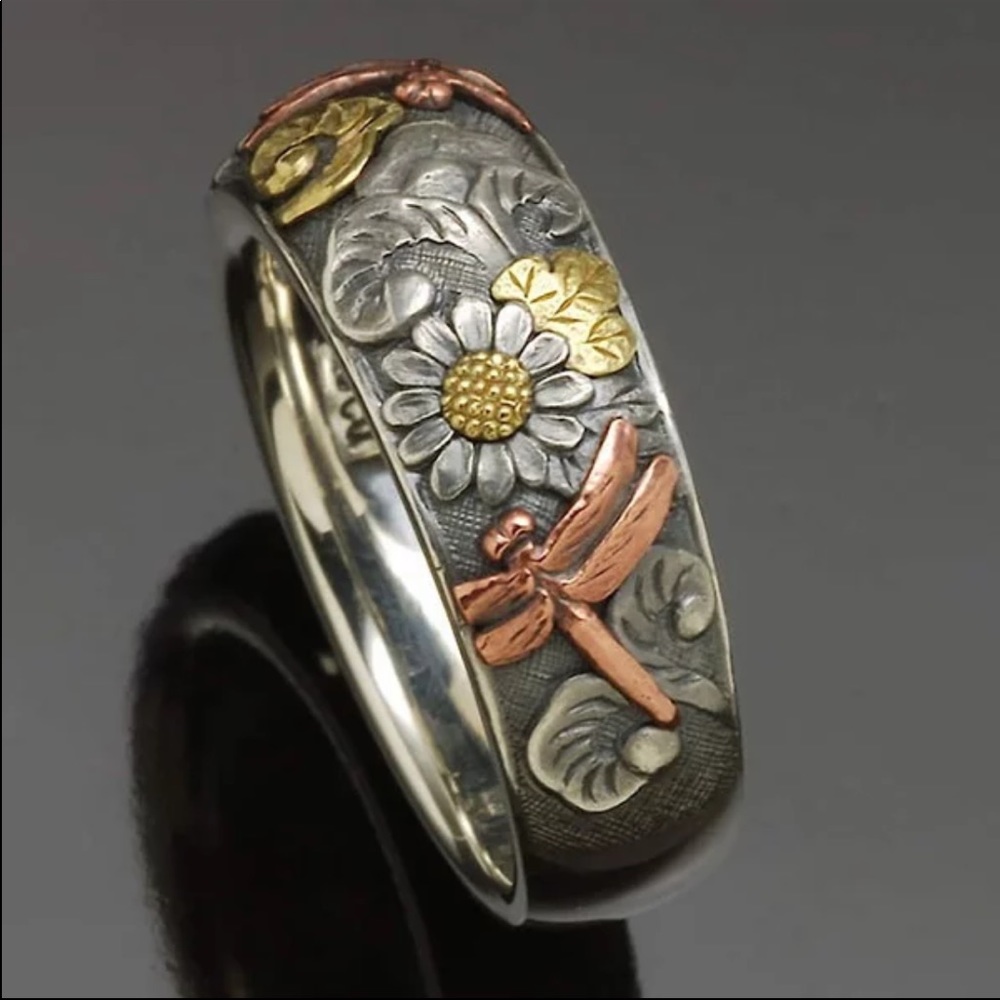 New Women’s 925 Silver Carving Design Dainty Ring - Picture 3 of 3
